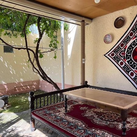 Guest House Han Samarkand Eksteriør billede