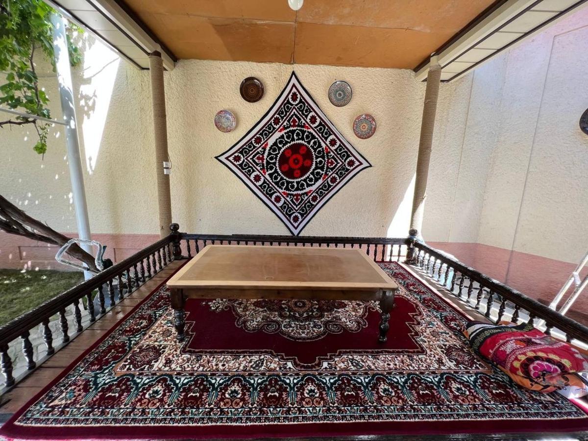 Guest House Han Samarkand Eksteriør billede